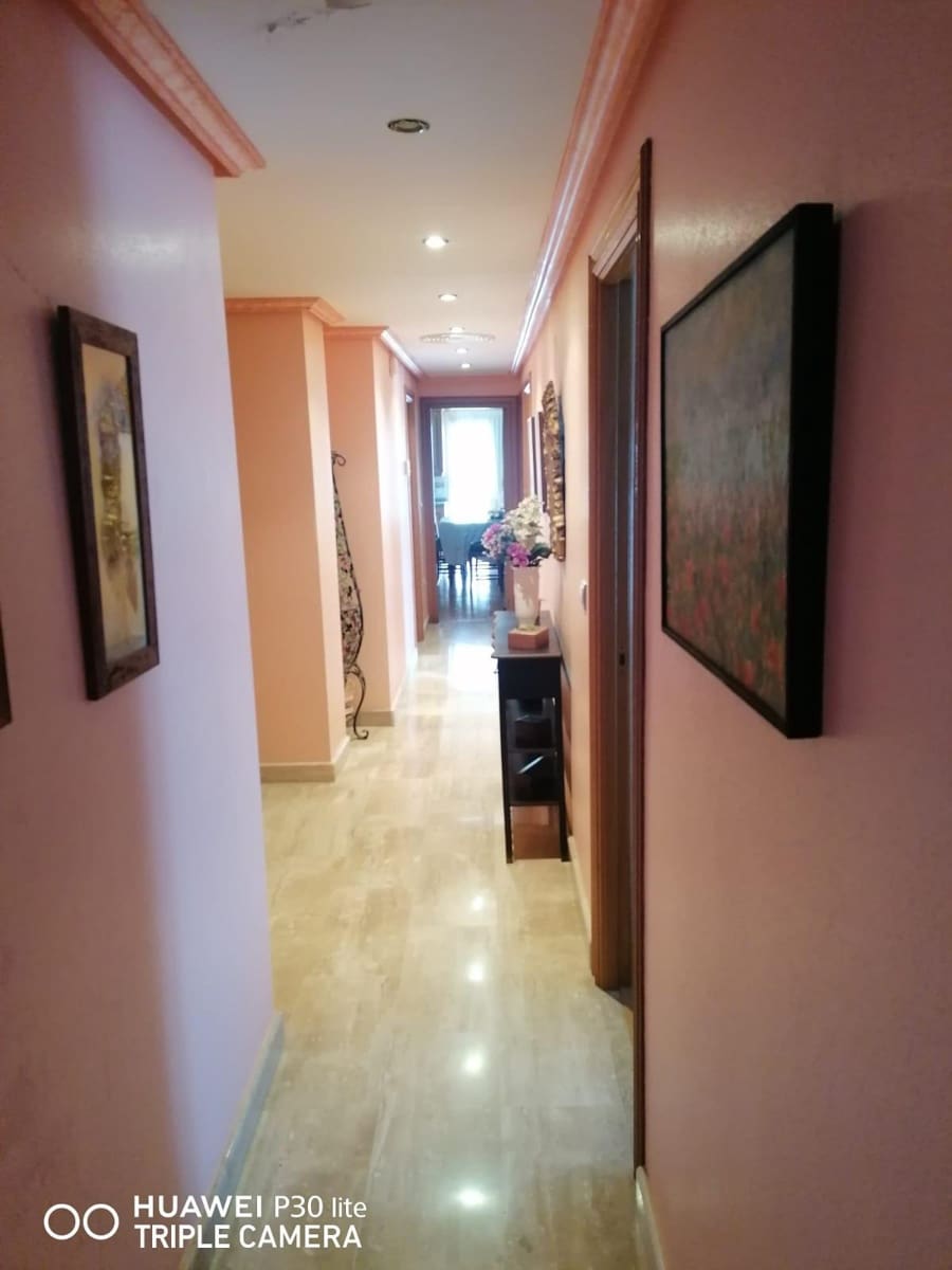 4 slaapkamer Appartement te koop in Benalmadena Costa met zwembad garage - € 680.000 (Ref: 8108955)