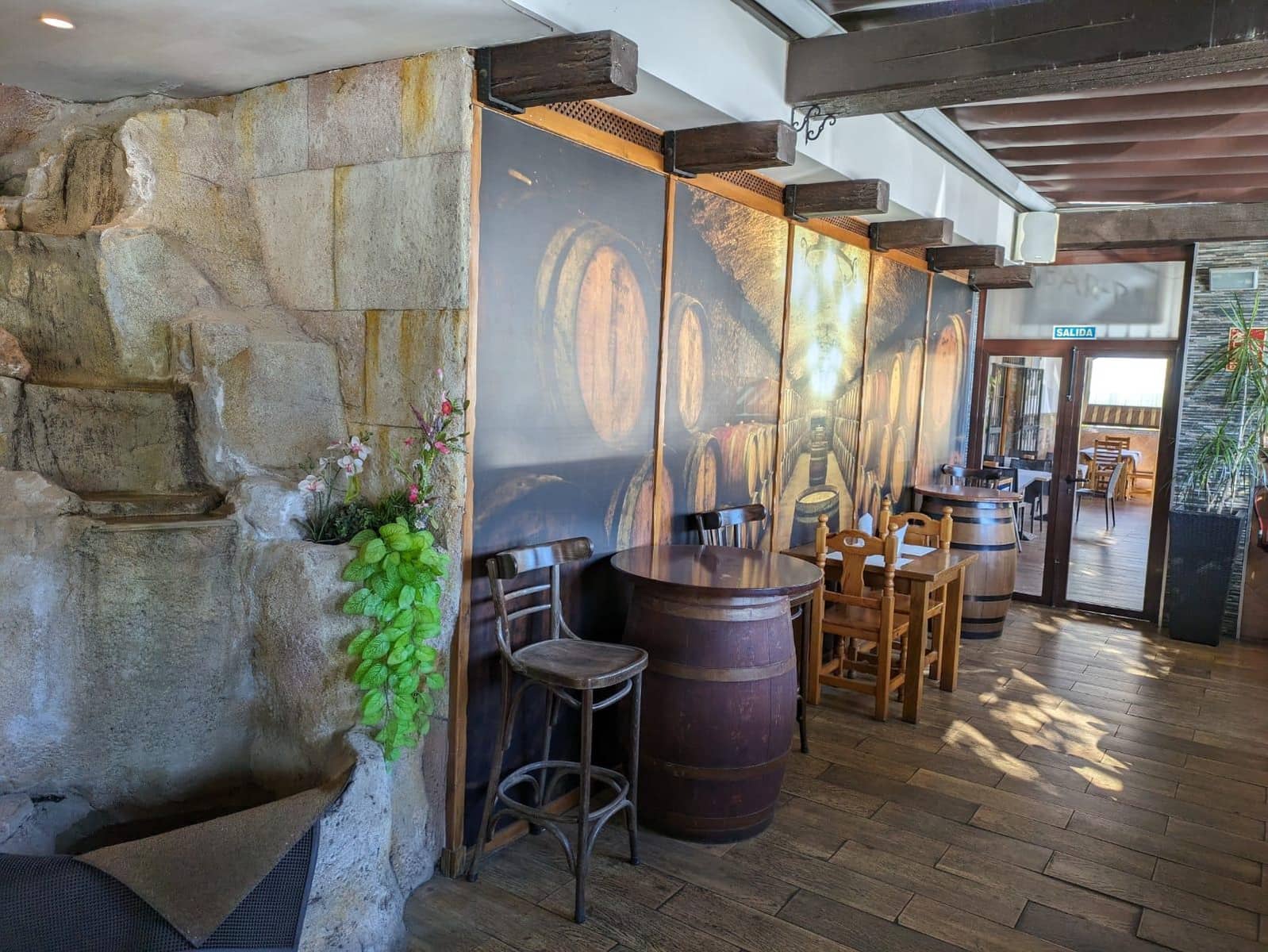 Erhverv til salg i Torremolinos - € 690.000 (Ref: 8108957)