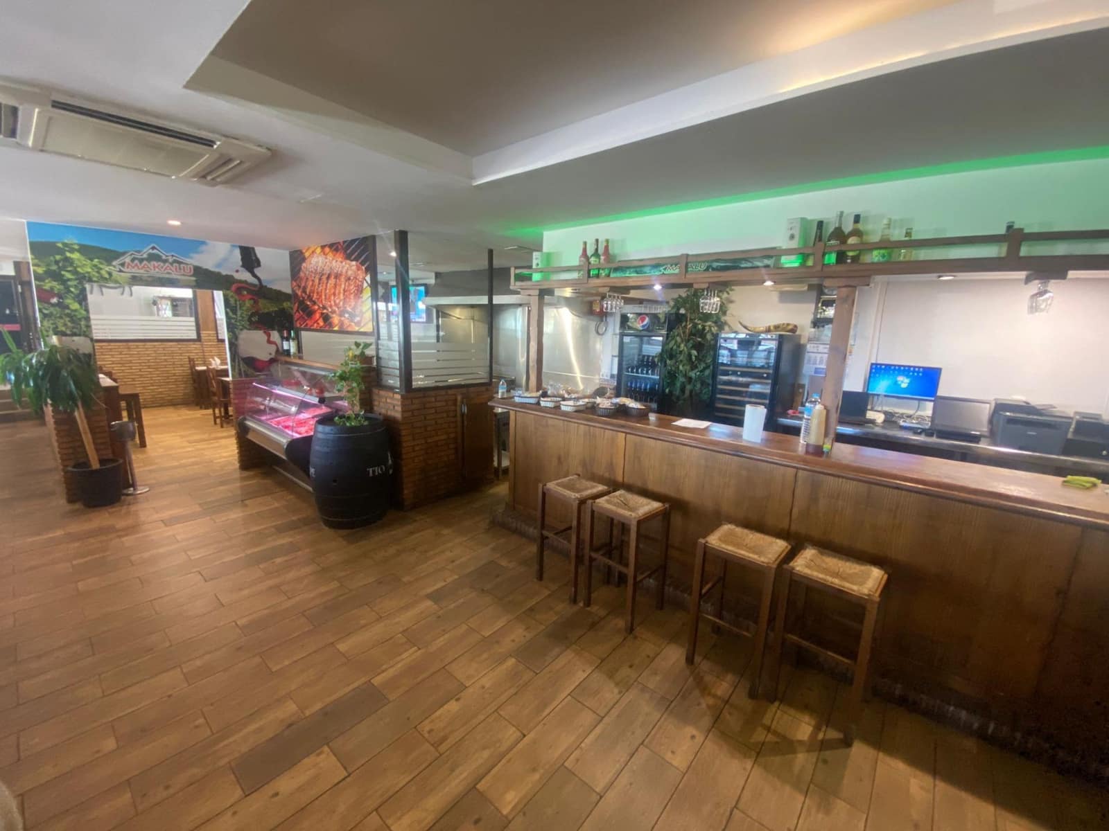 Erhverv til salg i Torremolinos - € 690.000 (Ref: 8108957)