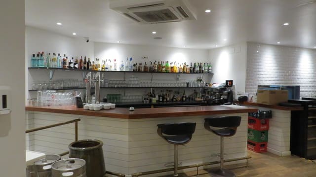 3 soverom Kommersiell til salgs i Puerto Marina, Benalmádena med svømmebasseng - € 495 000 (Ref: 8108961)