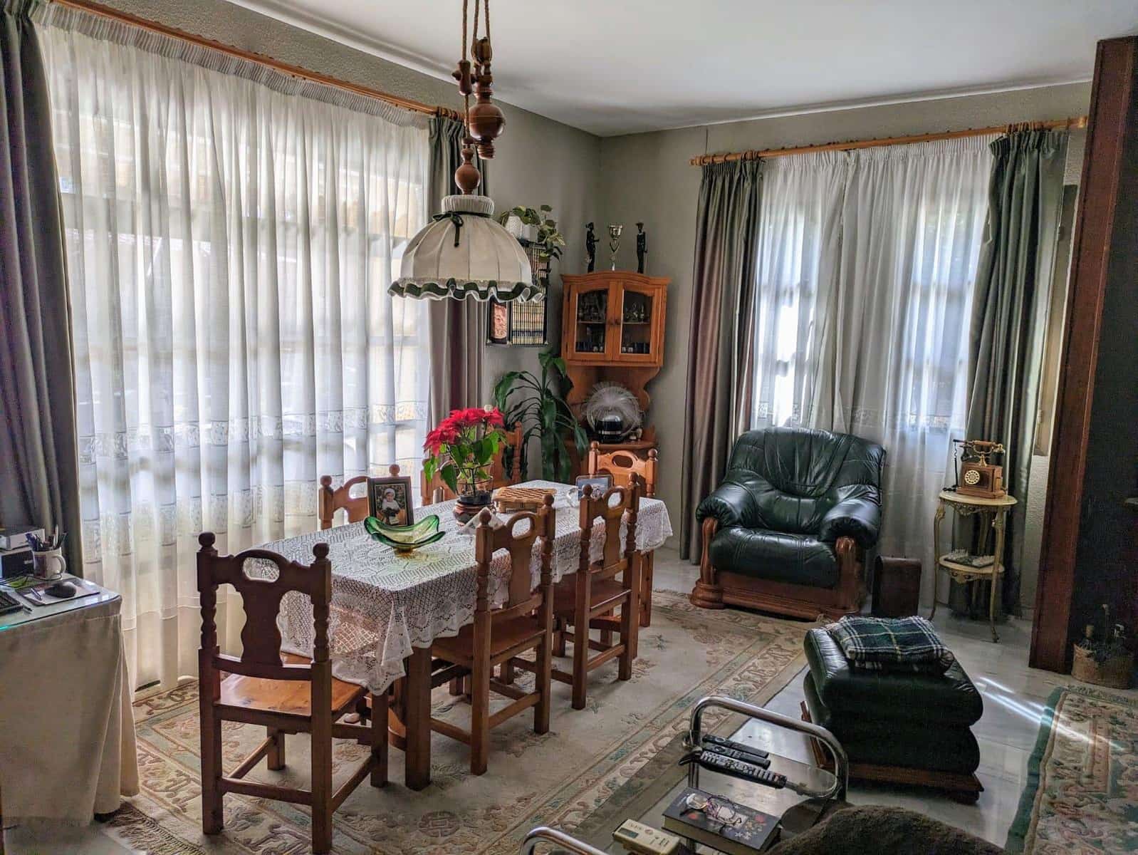 5 sypialnia Willa na sprzedaż w Benalmadena z basenem garażem - 950 000 € (Ref: 8108977)