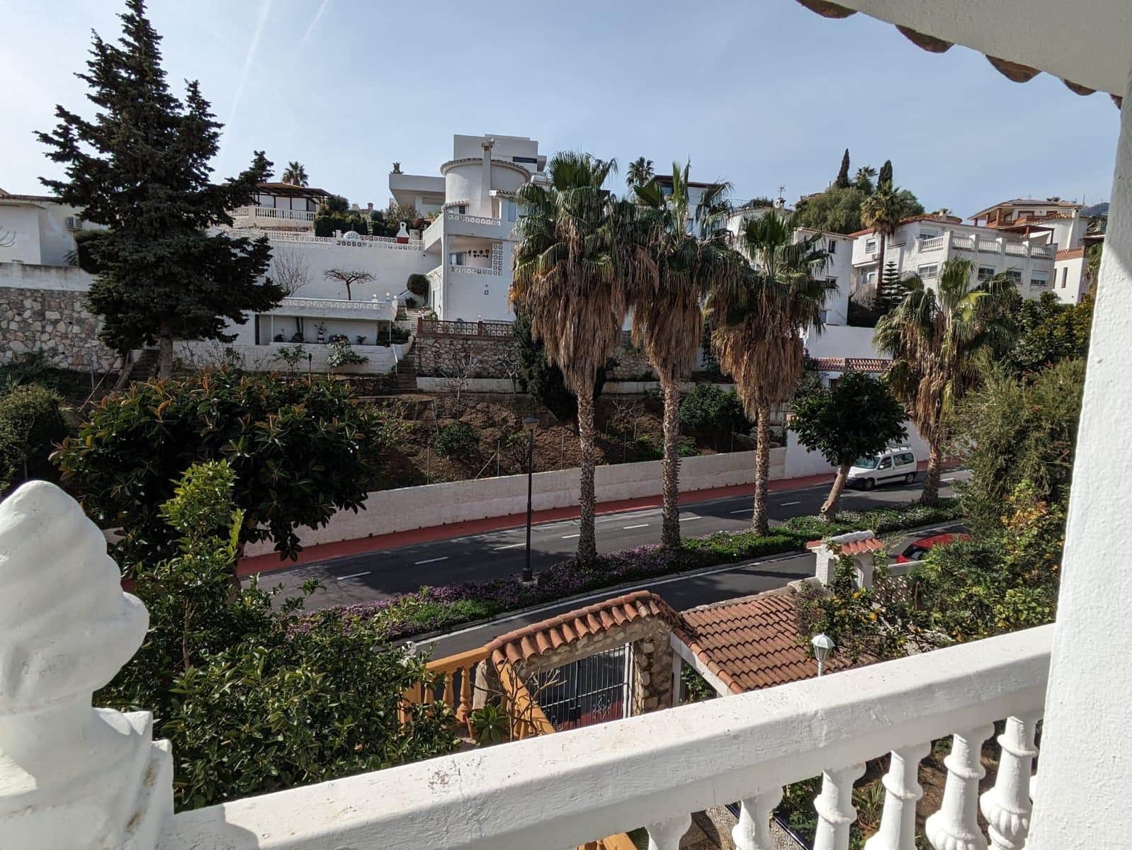 5 sypialnia Willa na sprzedaż w Benalmadena z basenem garażem - 950 000 € (Ref: 8108977)