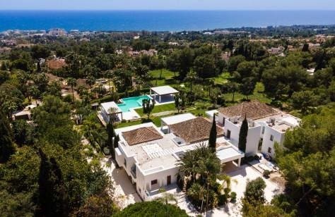 7 sypialnia Willa na sprzedaż w Sierra Blanca, Marbella z basenem garażem - 17 950 000 € (Ref: 8109617)