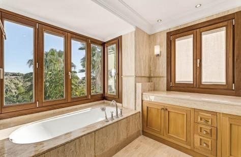 16 bedroom Villa for sale in Benahavis with pool garage - € 8,990,000 (Ref: 8109619)