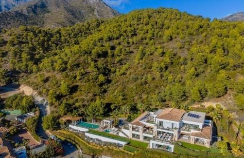 9 makuuhuone Huvila myytävänä paikassa Marbella mukana uima-altaan 
autotalli - 27 500 000 € (Ref: 8109621)