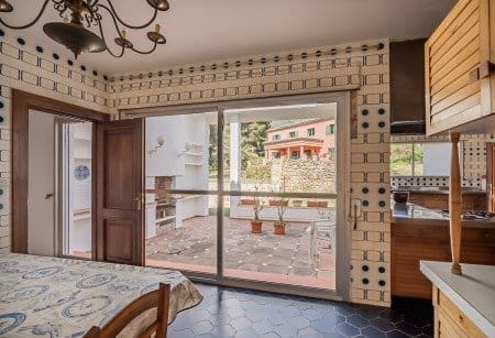 Chalet de 7 habitaciones en Marbella Centro, Marbella en venta con piscina garaje - 3.000.000 € (Ref: 8109622)