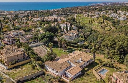 7 soveværelse Villa til salg i Marbella med swimmingpool garage - € 3.000.000 (Ref: 8109622)