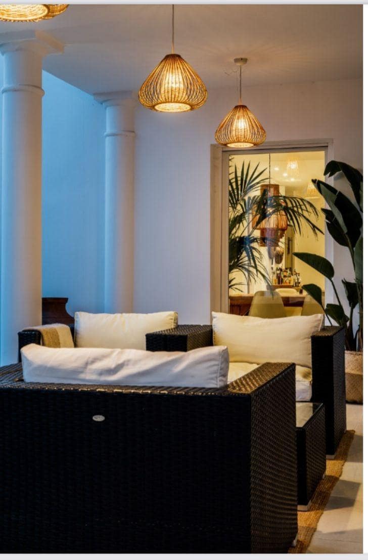 6 slaapkamer Villa te koop in Cabopino met zwembad - € 1.995.000 (Ref: 8109629)