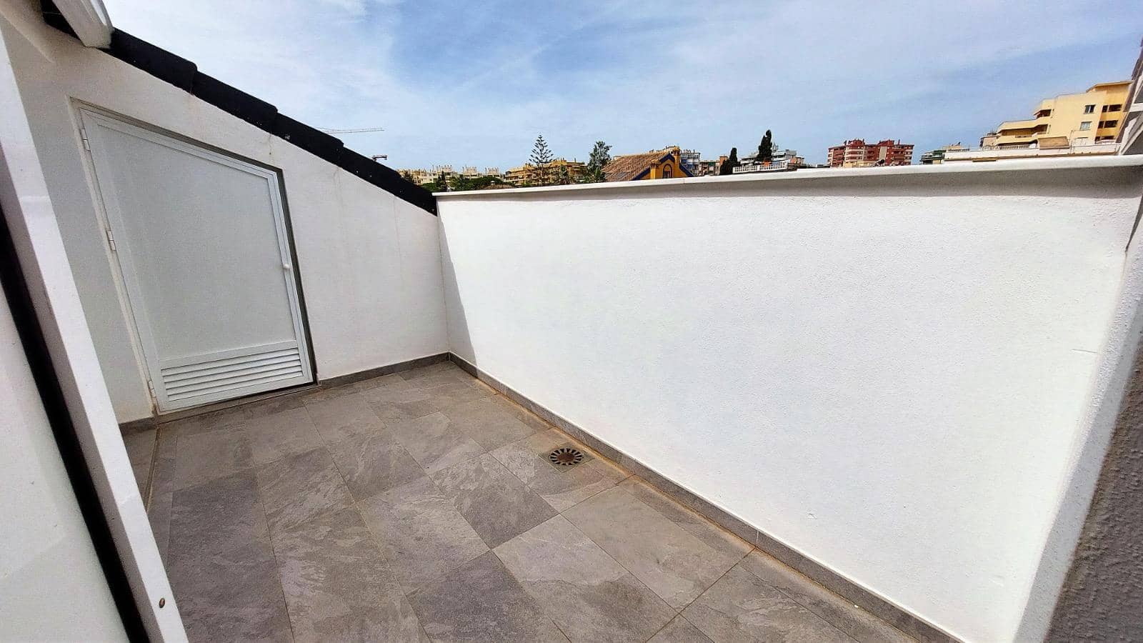 3 soveværelse Rækkehus til salg i Fuengirola - € 630.000 (Ref: 8109658)