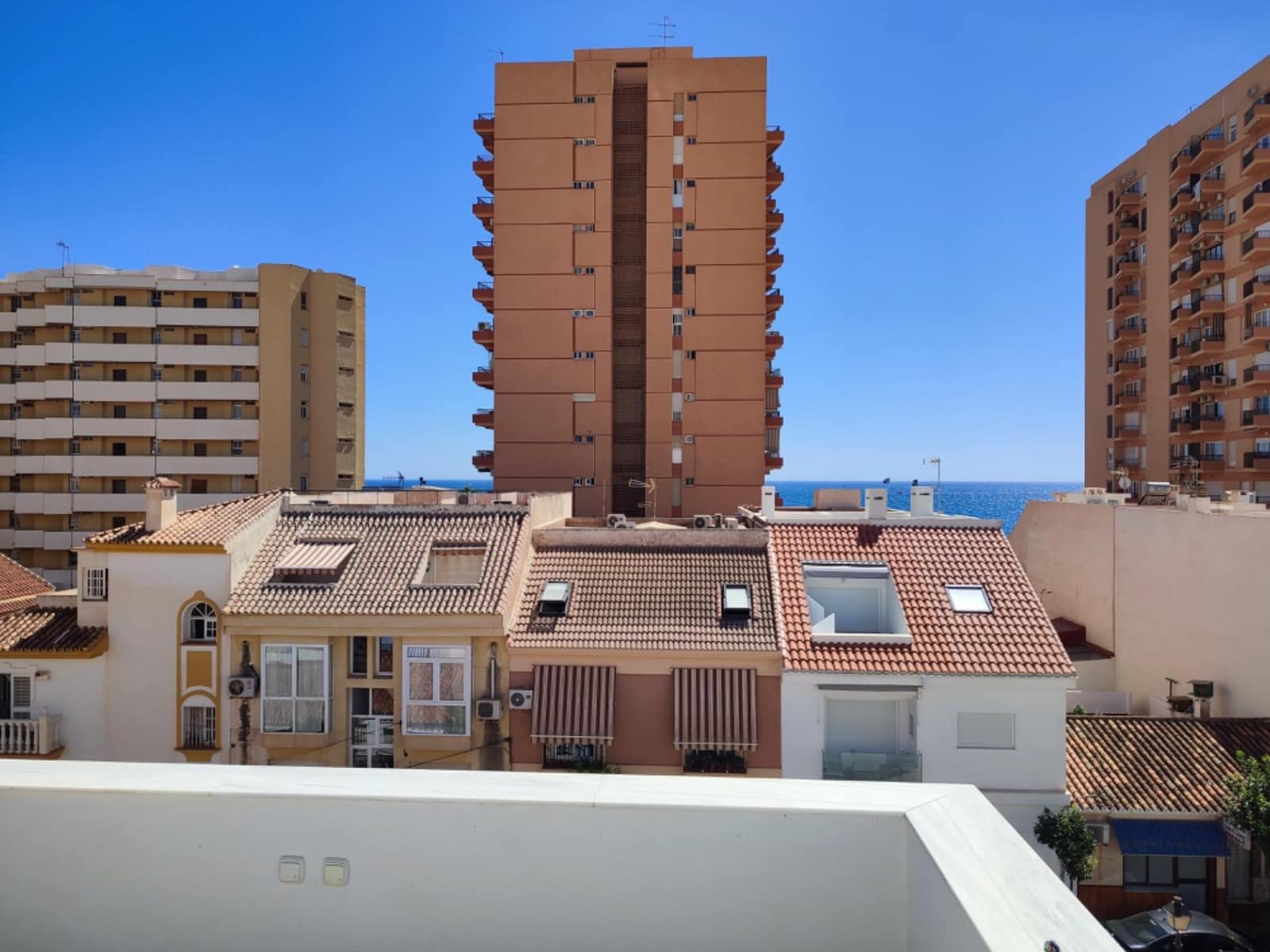 3 soveværelse Rækkehus til salg i Fuengirola - € 630.000 (Ref: 8109658)
