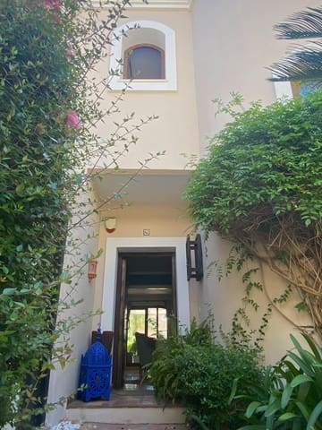 4 sovrum Radhus till salu i El Paraiso, Estepona med pool - 740 000 € (Ref: 8146516)