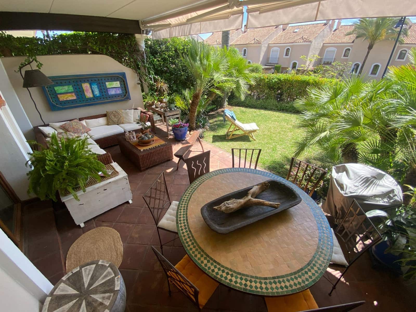 4 soverom Rekkehus til salgs i El Paraiso med svømmebasseng - € 740 000 (Ref: 8146516)