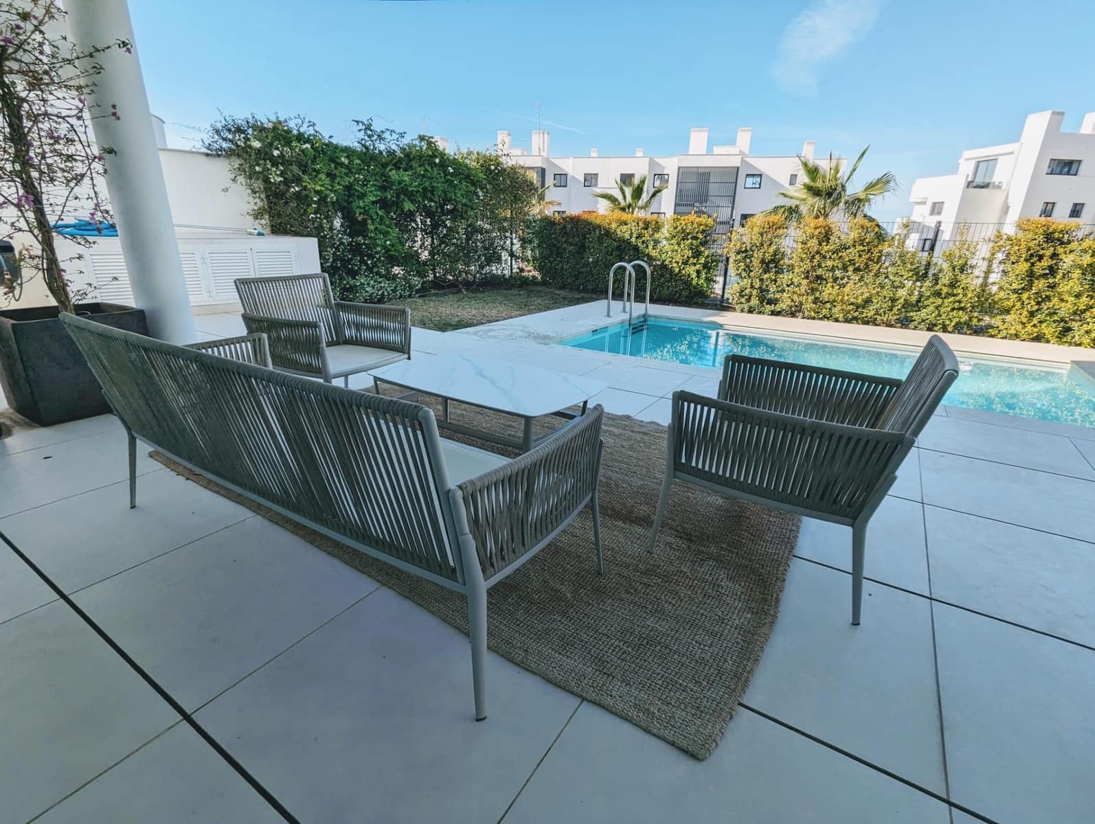 Apartamento de 3 habitaciones en Fuengirola en venta con piscina garaje - 795.000 € (Ref: 8253938)