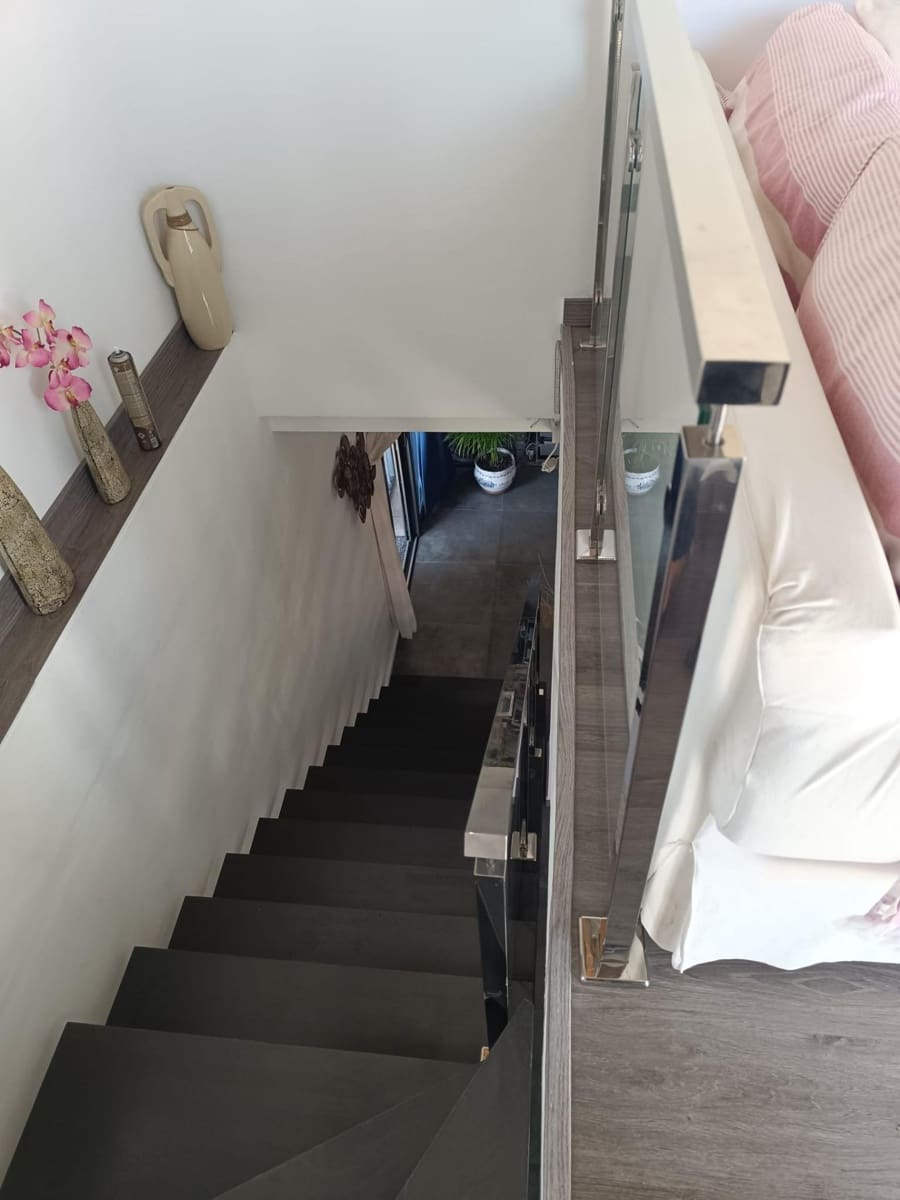 4 sypialnia Willa na sprzedaż w Miraflores z basenem garażem - 859 500 € (Ref: 8263159)