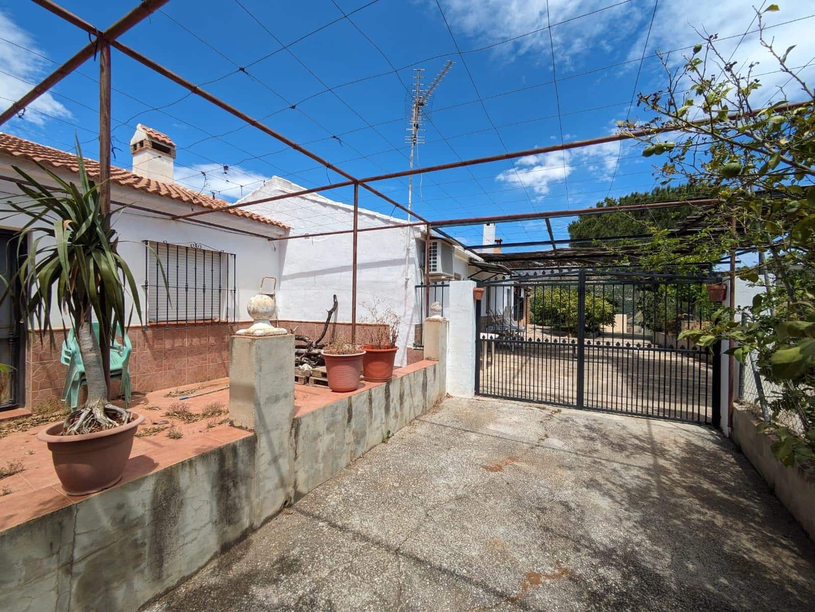 4 camera da letto Finca/Casa di Campagna in vendita in Alora con garage - 210.000 € (Rif: 8279189)