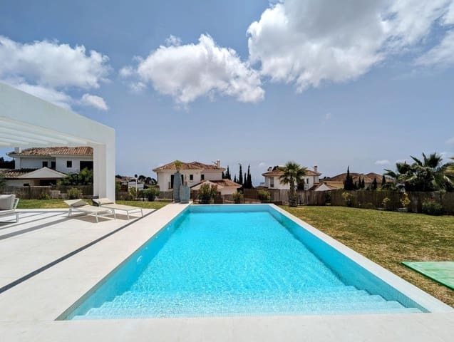 4 sovrum Villa till salu i Mijas med pool garage - 1 600 000 € (Ref: 8331625)