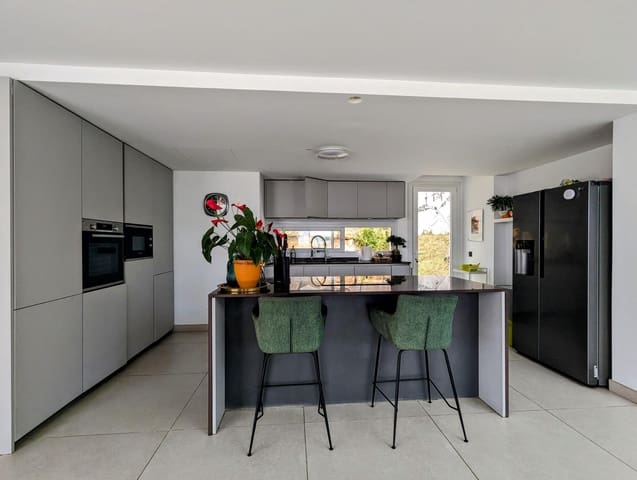 4 sovrum Villa till salu i Mijas med pool garage - 1 600 000 € (Ref: 8331625)