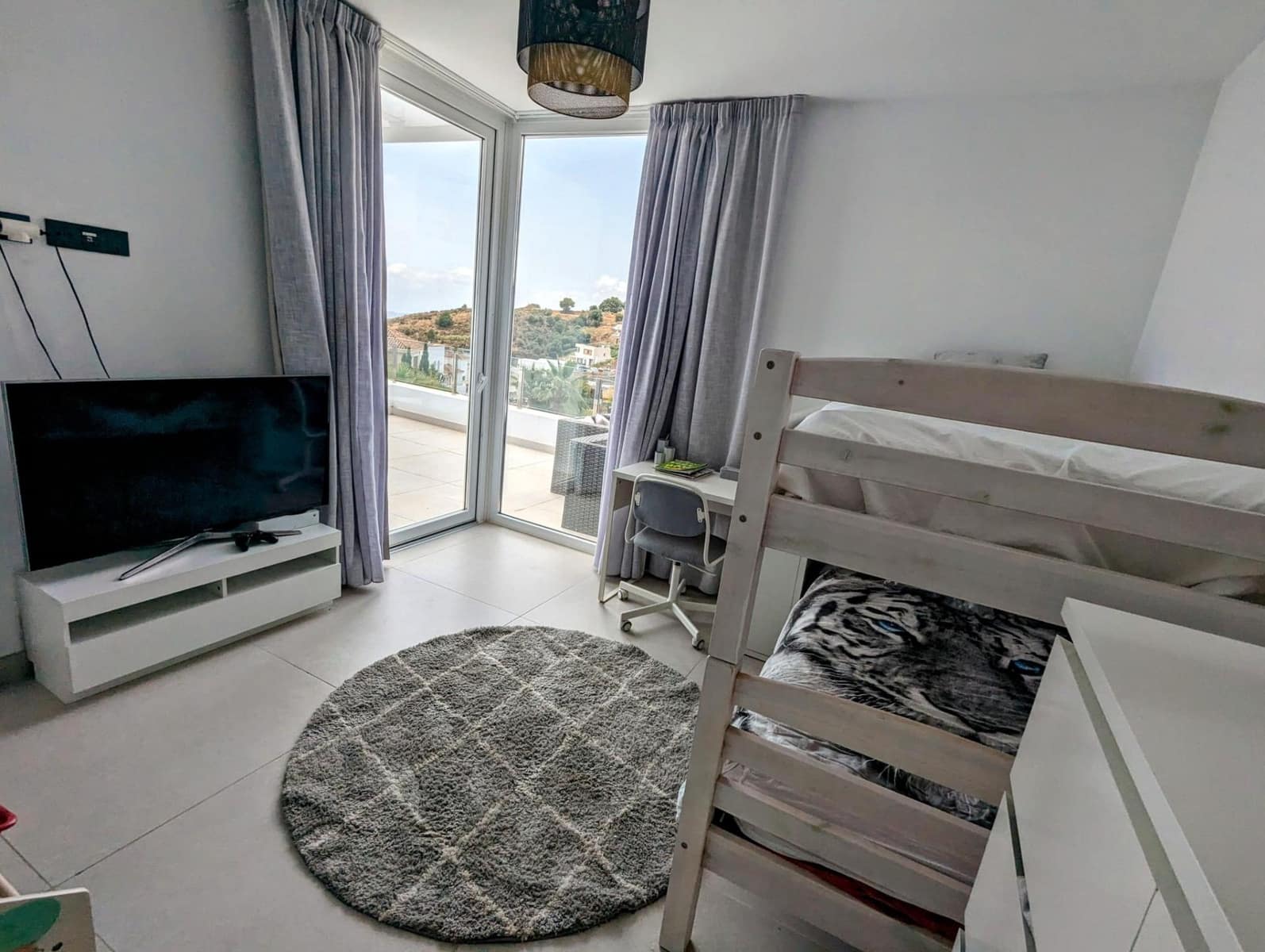 4 bedroom Villa for sale in Mijas with pool garage - € 1,600,000 (Ref: 8331625)