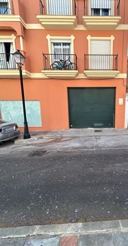 Garage til salg i Fuengirola - € 320.000 (Ref: 8333821)