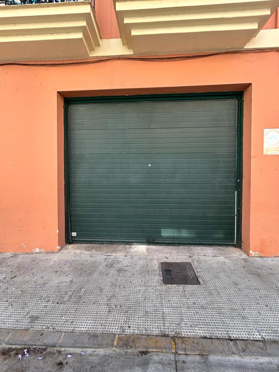 Garage til salg i Fuengirola - € 320.000 (Ref: 8333821)