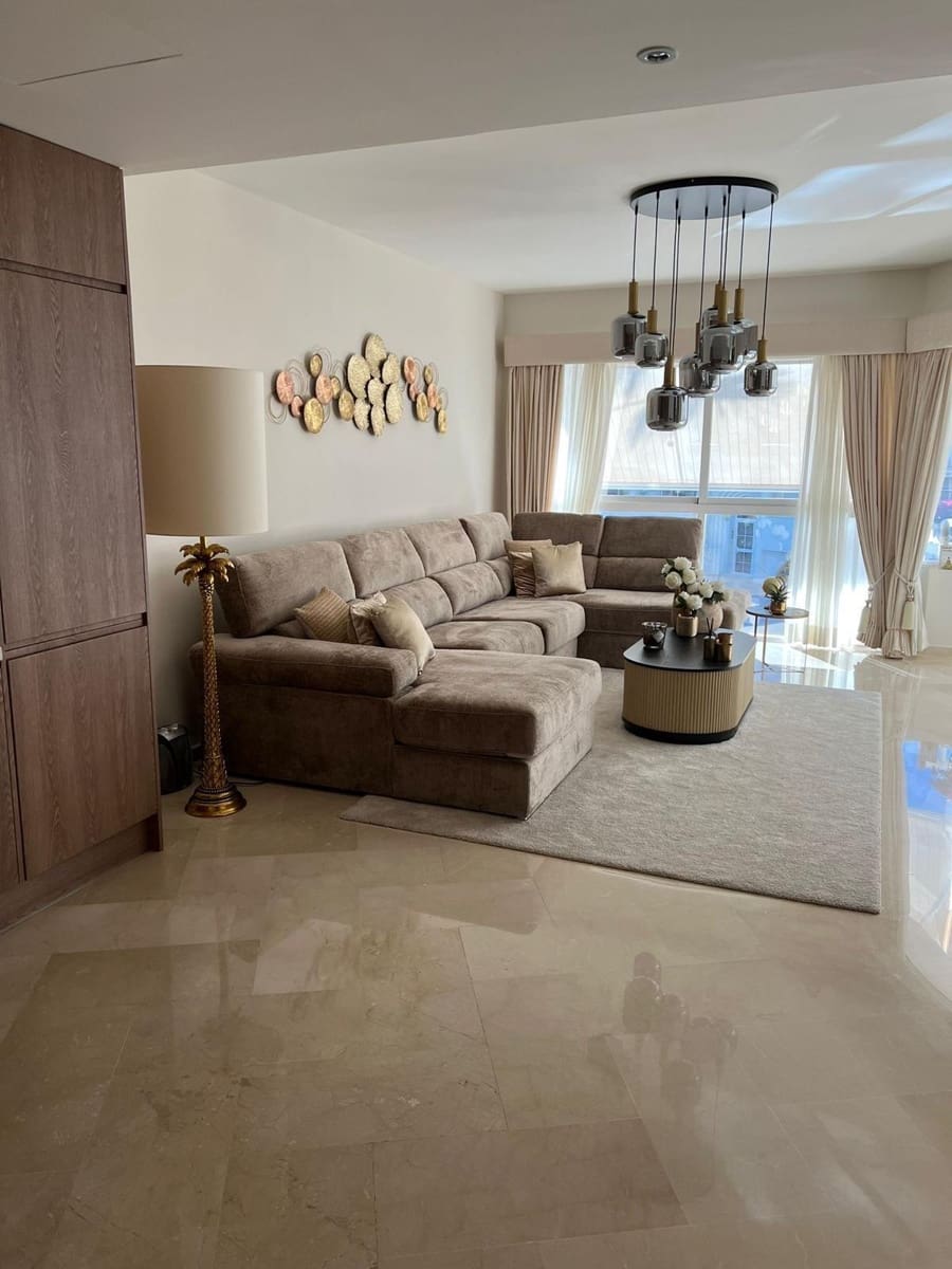 2 bedroom Apartment for sale in Benalmadena with pool - € 640,000 (Ref: 8382698)