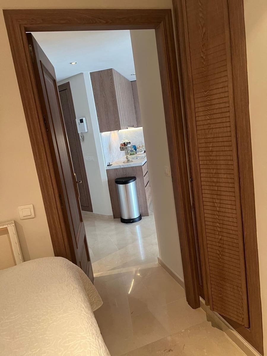 2 bedroom Apartment for sale in Benalmadena with pool - € 640,000 (Ref: 8382698)