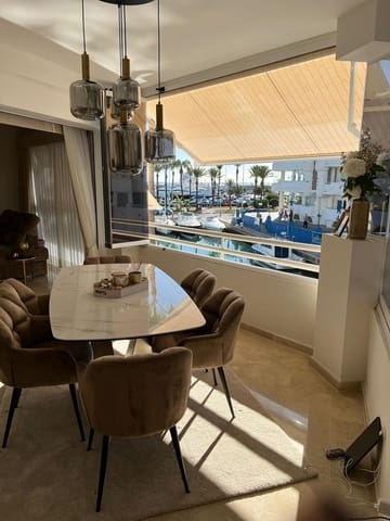 2 soveværelse Lejlighed til salg i Puerto Marina, Benalmádena med swimmingpool - € 640.000 (Ref: 8382698)