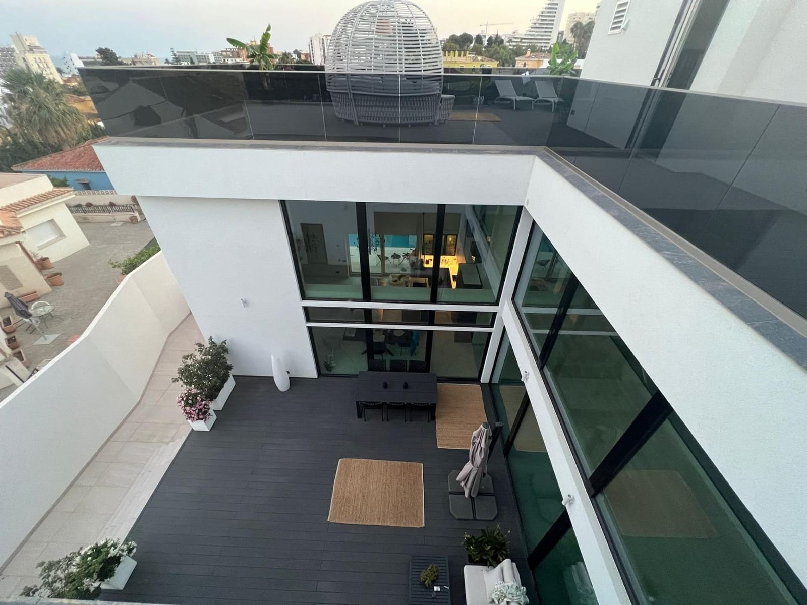 5 soveværelse Villa til salg i Benalmadena Costa med swimmingpool garage - € 1.950.000 (Ref: 8421234)