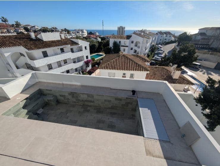 5 bedroom Villa for sale in Riviera del Sol with pool garage - € 1,750,000 (Ref: 8448269)