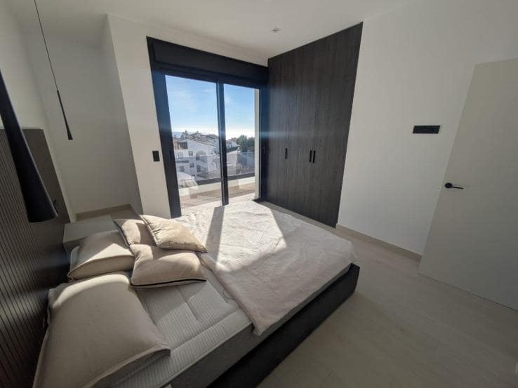 5 bedroom Villa for sale in Riviera del Sol with pool garage - € 1,750,000 (Ref: 8448269)