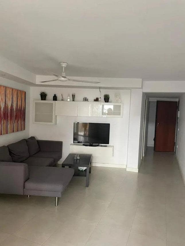 4 soveværelse Lejlighed til salg i Marbella - € 451.000 (Ref: 8500181)