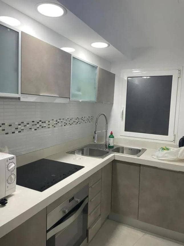 4 soveværelse Lejlighed til salg i Marbella - € 451.000 (Ref: 8500181)