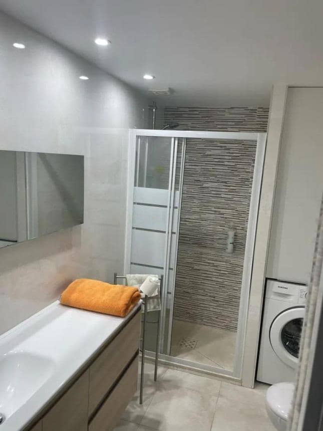 4 soveværelse Lejlighed til salg i Marbella - € 451.000 (Ref: 8500181)