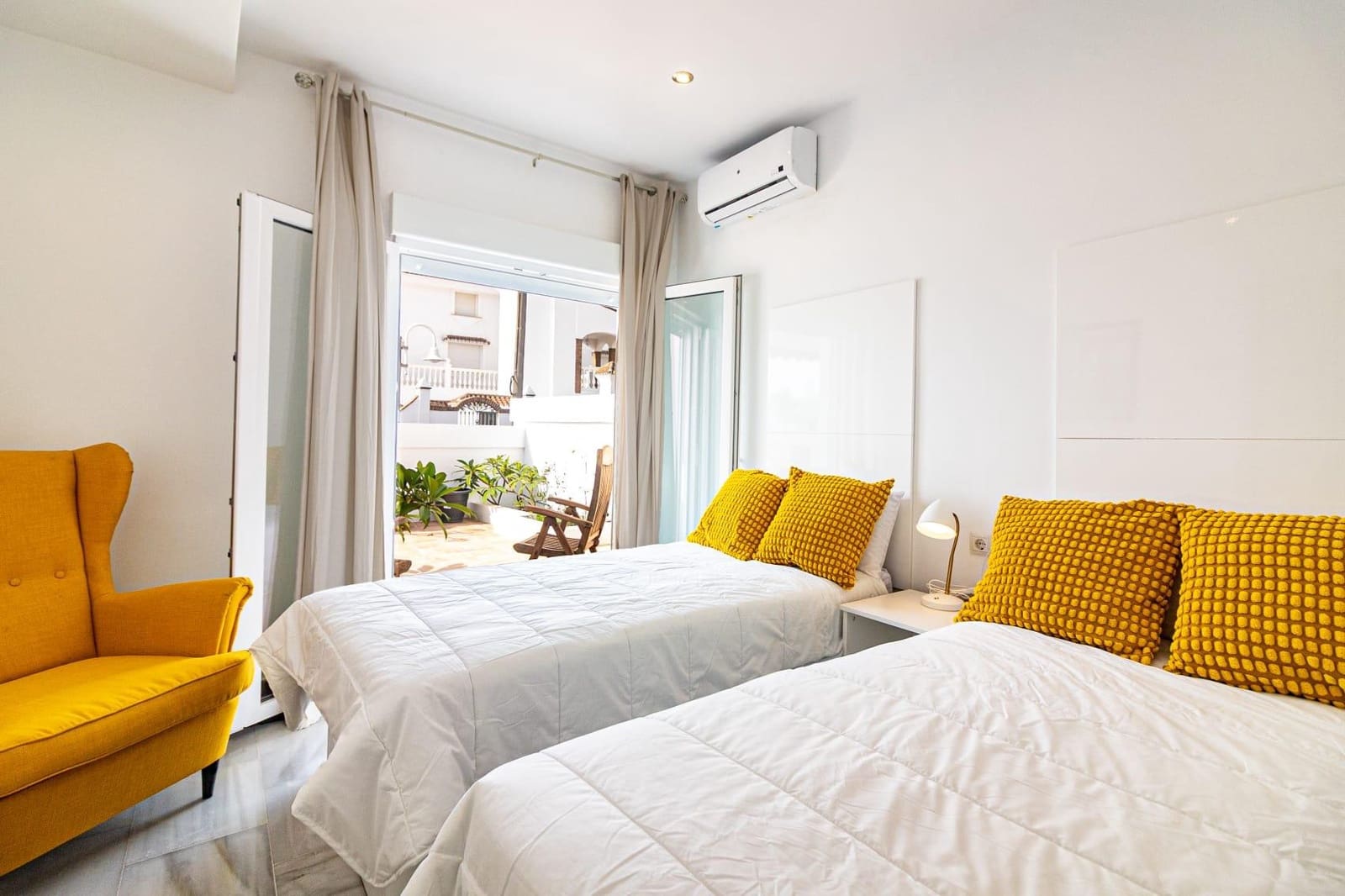 5 soveværelse Villa til salg i Benalmadena med swimmingpool - € 1.277.000 (Ref: 8539587)