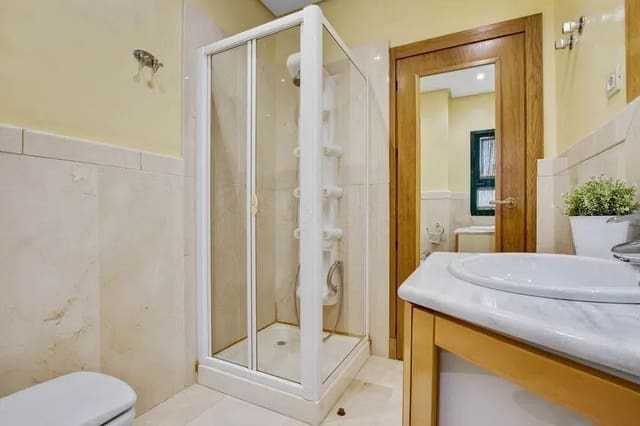 2 soveværelse Lejlighed til salg i Málaga by med garage - € 1.300.000 (Ref: 8555006)