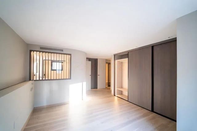 4 camera da letto Appartamento in vendita in Malaga città con garage - 998.000 € (Rif: 8561678)