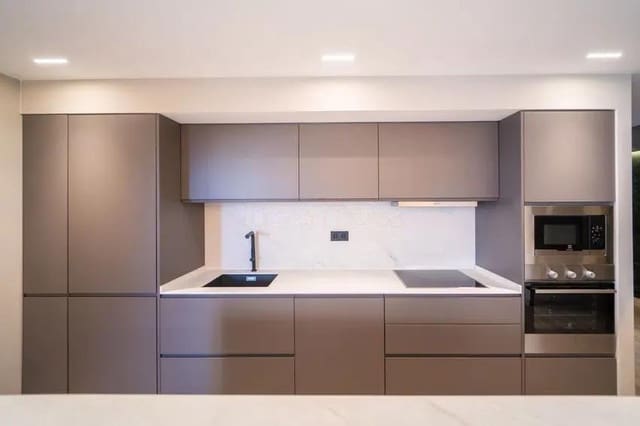 4 camera da letto Appartamento in vendita in Malaga città con garage - 998.000 € (Rif: 8561678)