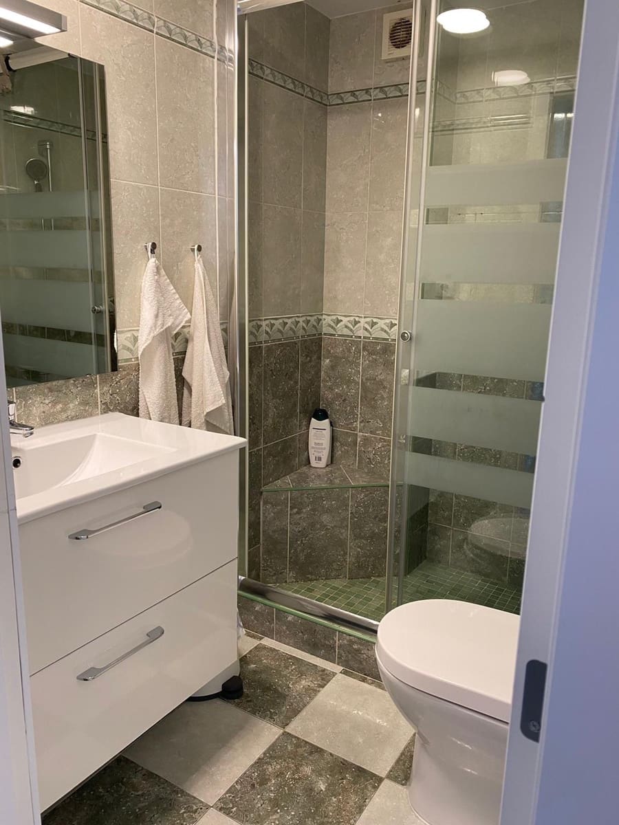 1 soverom Leilighet til salgs i Torremolinos med svømmebasseng - € 225 000 (Ref: 8561680)