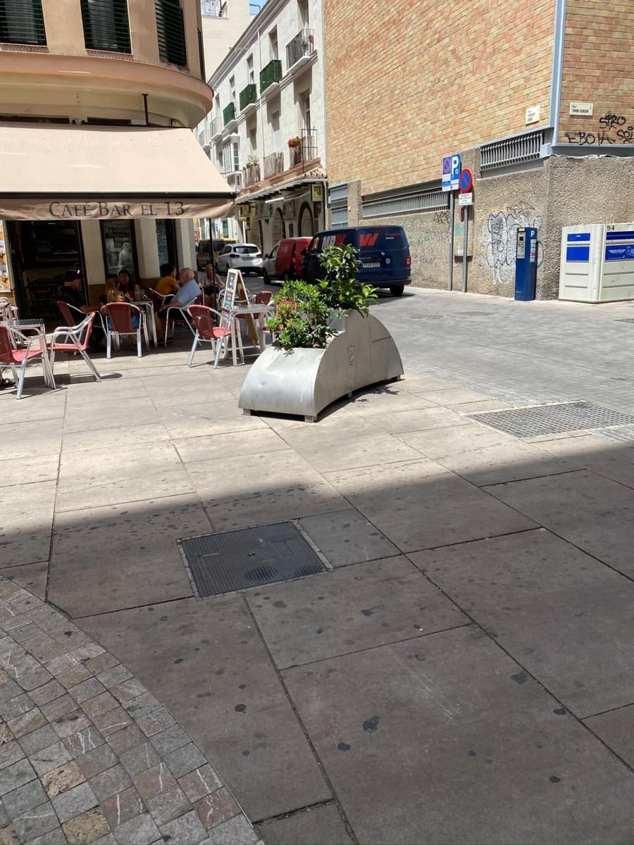 2 soveværelse Kontor til salg i Malaga by - € 350.000 (Ref: 8565273)