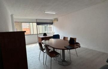 2 soveværelse Kontor til salg i Malaga by - € 350.000 (Ref: 8565273)