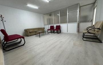 2 bedroom Office for sale in Málaga city - € 350,000 (Ref: 8565273)