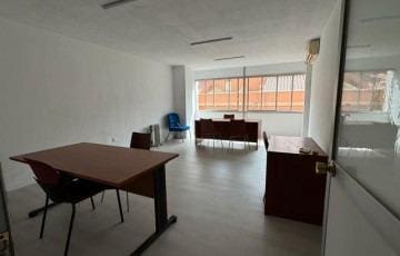 2 bedroom Office for sale in Málaga city - € 350,000 (Ref: 8565273)