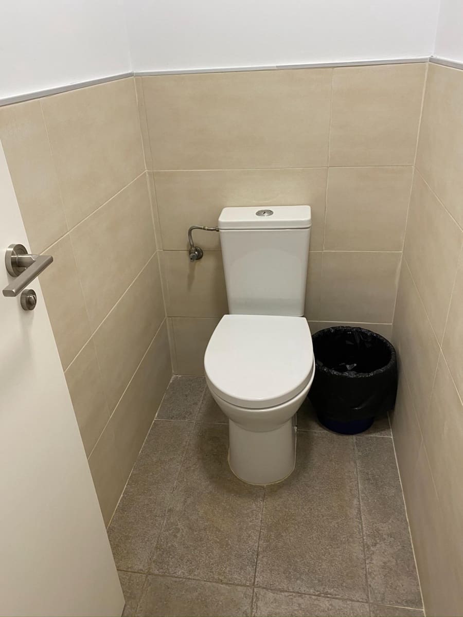 2 soveværelse Kontor til salg i Malaga by - € 350.000 (Ref: 8565273)