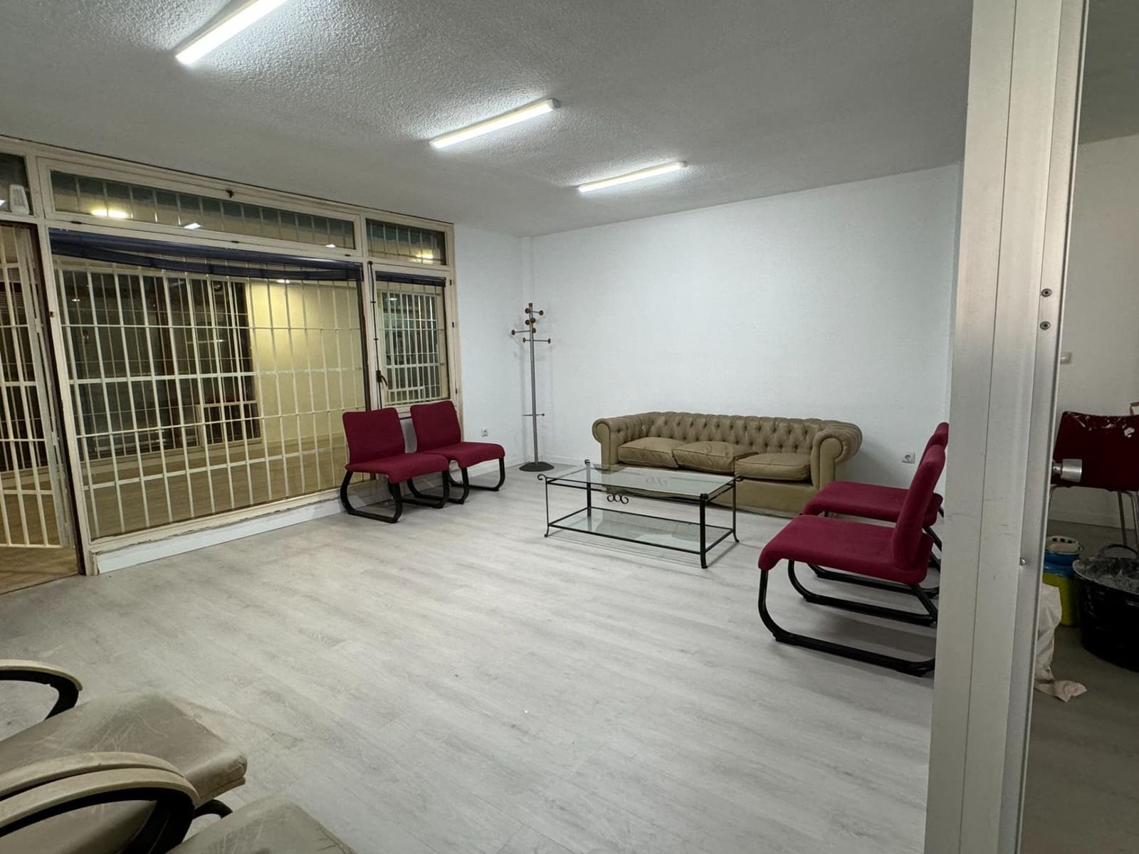 2 soveværelse Kontor til salg i Malaga by - € 350.000 (Ref: 8565273)