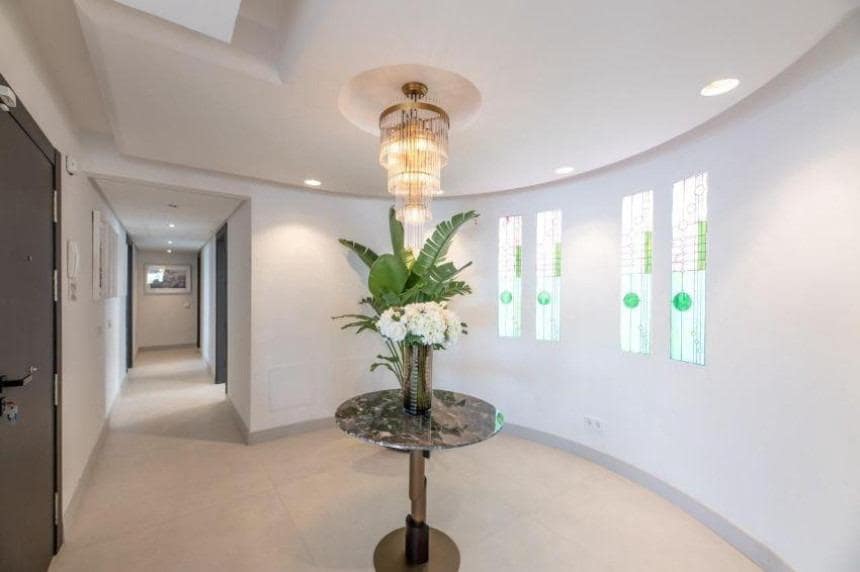 4 soverom Penthouse til salgs i Benalmadena med svømmebasseng garasje - € 1 975 000 (Ref: 8568184)