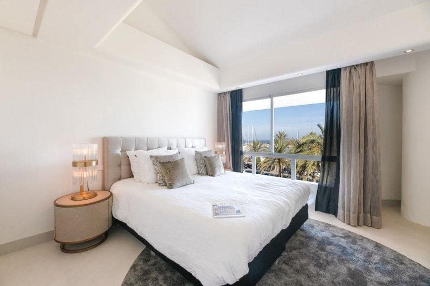 4 soverom Penthouse til salgs i Benalmadena med svømmebasseng garasje - € 1 975 000 (Ref: 8568184)