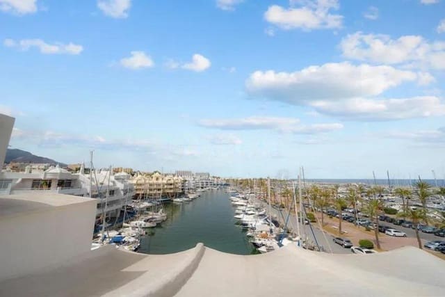 4 slaapkamer Penthouse te koop in Benalmádena met zwembad garage - € 1.975.000 (Ref: 8568184)
