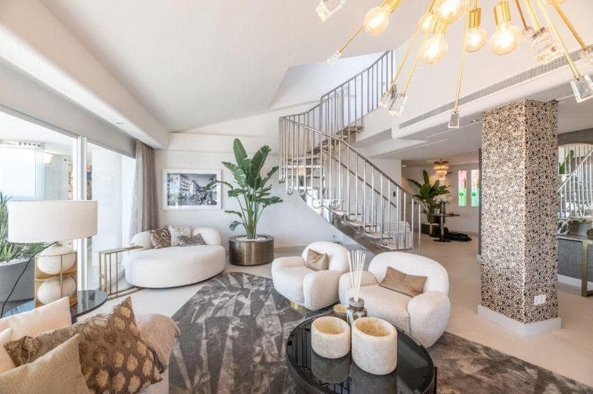 4 soverom Penthouse til salgs i Benalmadena med svømmebasseng garasje - € 1 975 000 (Ref: 8568184)