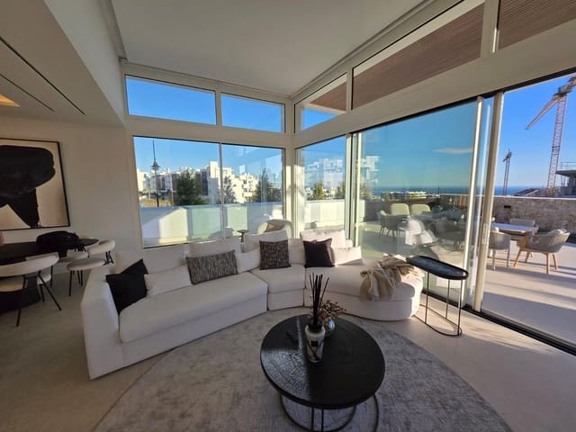 5 sypialnia Willa na sprzedaż w El Higuerón, Fuengirola z basenem garażem - 2 350 000 € (Ref: 8603787)