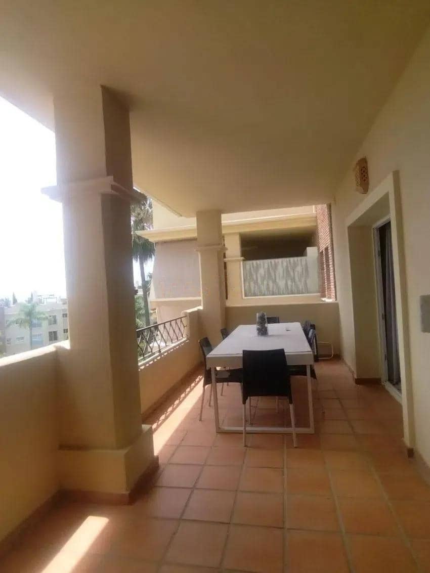 3 quarto Apartamento para venda em Estepona - 330 000 € (Ref: 8666289)